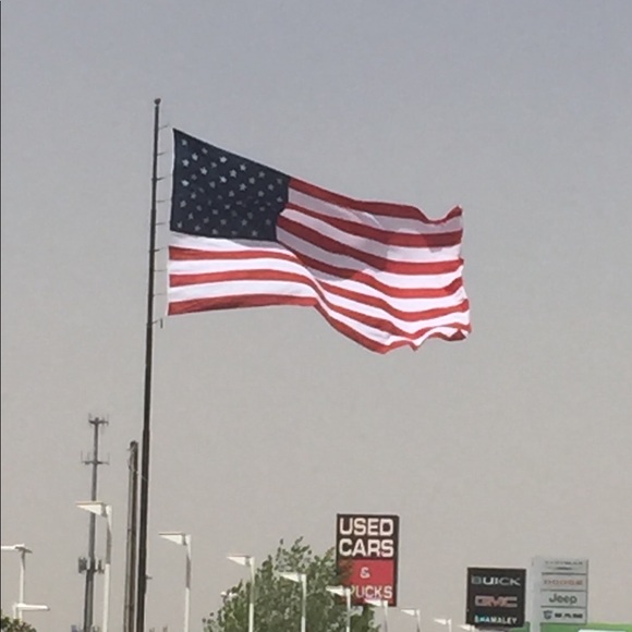 Meet your Posher, Nubia - Picture 1 of 1